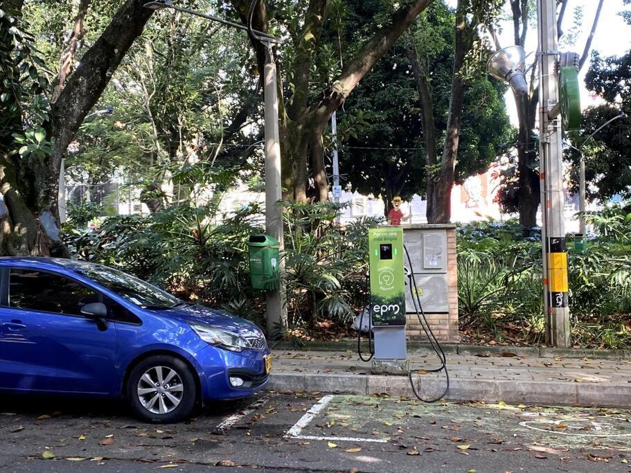 Prime Laureles Location With Air Conditioning メデジン エクステリア 写真