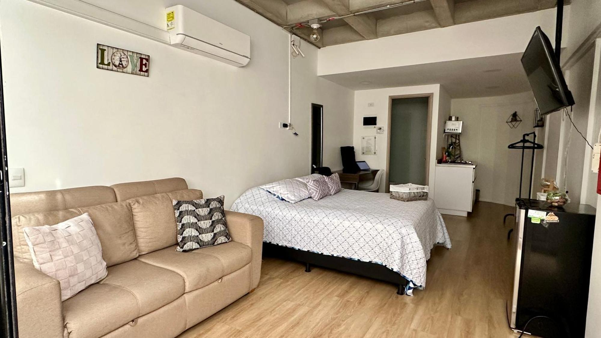 Prime Laureles Location With Air Conditioning メデジン エクステリア 写真